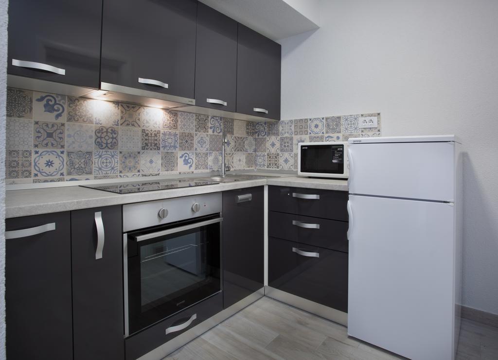 Serious Job Apartment Дубровник Экстерьер фото